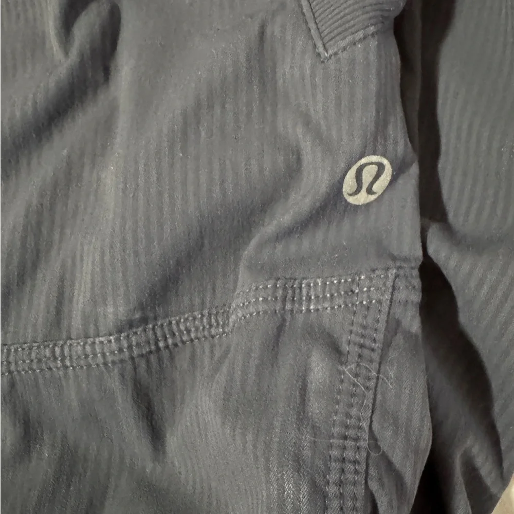 Lululemon Dance Studio Crop Gray Pants Unlined 6 - Picture 8 of 8